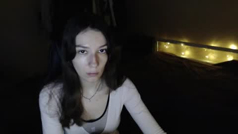 blue__velvet_ online show from June 8, 2026, 9:09 am