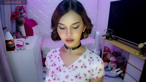 aivee online show from March 25, 2026, 1:33 am