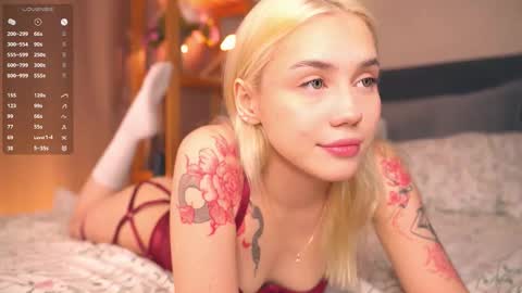 Adeline online show from November 13, 2025, 6:56 am