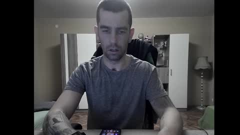 Runaway online show from January 1, 2025, 7:43 pm