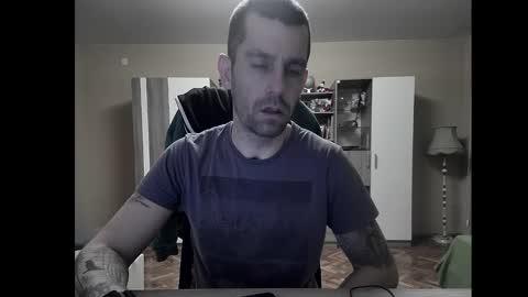 Runaway online show from January 3, 2025, 6:57 pm