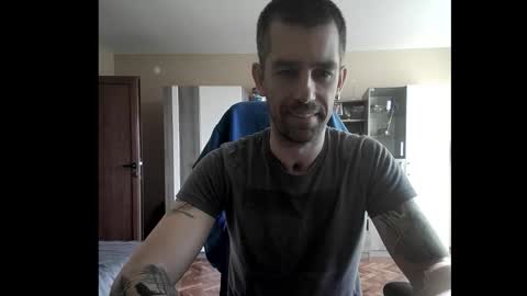 Runaway online show from October 23, 2025, 7:07 am