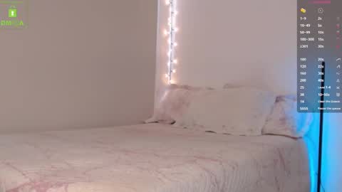 Blue online show from October 1, 2025, 12:44 pm