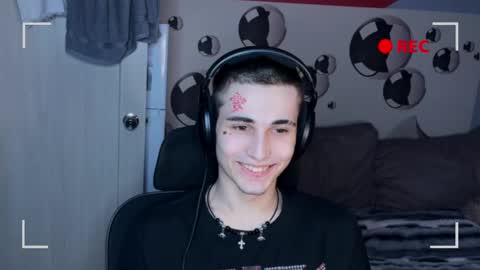 SONNYVAN online show from November 13, 2025, 1:15 am