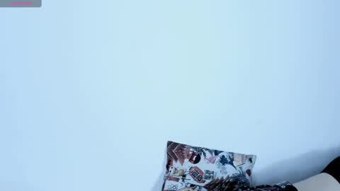 sophie  online show from September 27, 2025, 4:56 pm