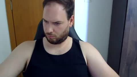 Blue online show from November 24, 2025, 7:02 pm