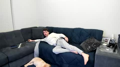 BlueCollarHunk online show from January 7, 2026, 2:03 am