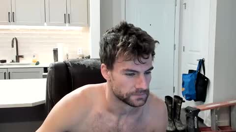 BlueCollarHunk online show from February 2, 2026, 7:23 pm