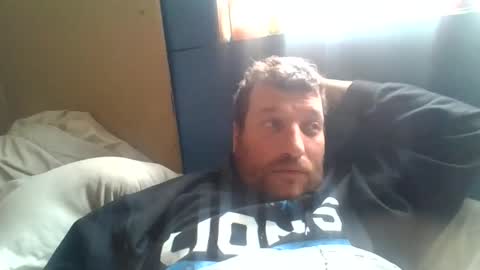 bluedemoneyes1986 online show from February 8, 2025, 7:05 pm