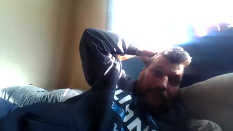 bluedemoneyes1986 online show from February 25, 2025, 4:00 pm