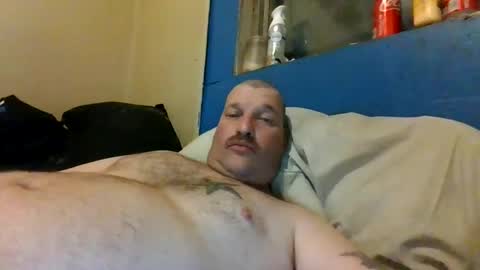 bluedemoneyes1986 online show from March 10, 2025, 2:50 am