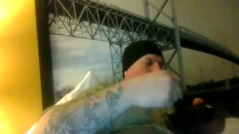 bluedemoneyes1986 online show from November 9, 2025, 12:42 am