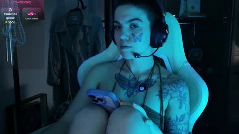 Blue online show from March 7, 2025, 10:56 am