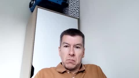 blueeyesteele online show from September 17, 2025, 9:44 am