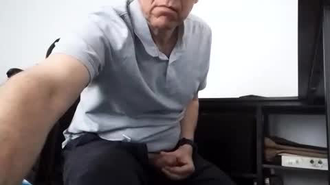 blueeyesteele online show from February 10, 2026, 3:27 pm