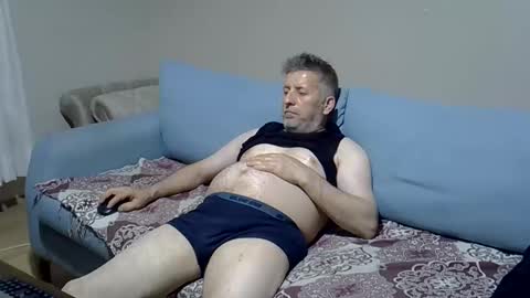 Snapshot of bluehot59 chatting on June 4, 2026, 6:47 pm blue online show from June 4, 2026, 6:47 pm