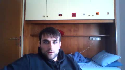 bluejoee online show from March 19, 2026, 10:52 am