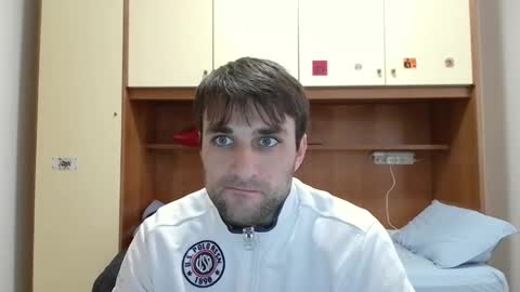 bluejoee online show from April 13, 2026, 11:05 am