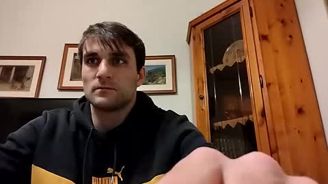 bluejoee online show from April 18, 2026, 11:47 am