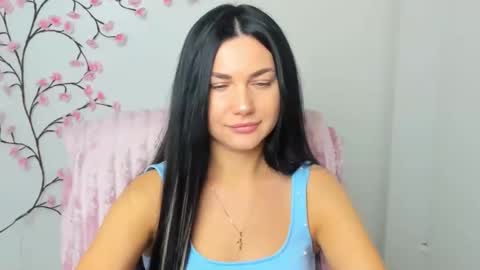 Kelly online show from December 17, 2025, 6:41 am