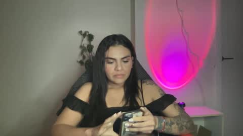 blumakinsey_ online show from January 24, 2025, 7:39 pm