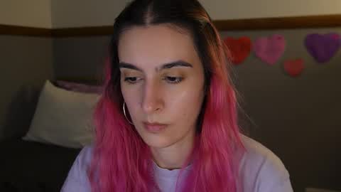 Snapshot of bluntbabe chatting on February 11, 2026, 11:21 pm Sasha online show from February 11, 2026, 11:21 pm