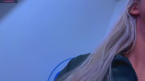 Mikki chan online show from January 27, 2025, 10:06 am