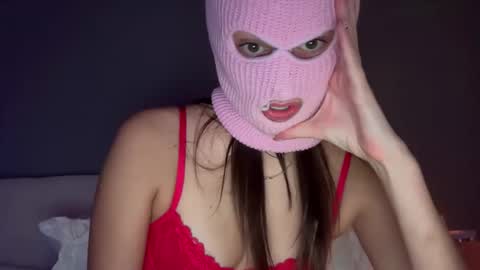 Snapshot of blushbandits chatting on November 19, 2025, 3:39 am blushbandits online show from November 19, 2025, 3:39 am