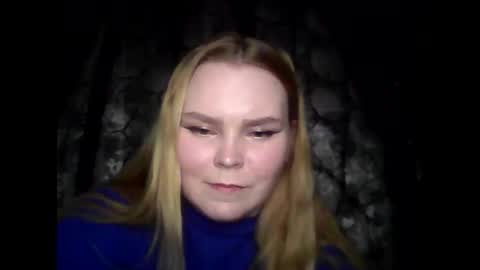Snapshot of blushing_star chatting on February 20, 2025, 4:25 pm blushing_star online show from February 20, 2025, 4:25 pm
