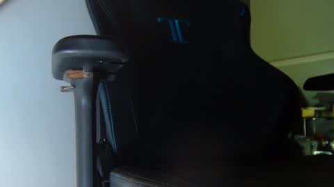 blzd5 online show from December 3, 2025, 3:36 am