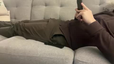 bmclovin_7 online show from December 17, 2024, 2:23 am