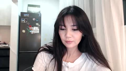 Liya online show from March 9, 2026, 4:00 pm