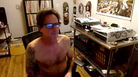 ZuperZexyZounds online show from October 23, 2025, 1:49 am