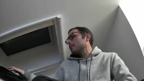 bo22222222 online show from November 2, 2025, 9:28 pm