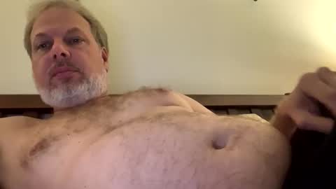 Snapshot of bobwalkjr chatting on March 15, 2026, 11:11 pm bobwalkjr online show from March 15, 2026, 11:11 pm