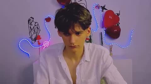 Snapshot of bodi_jon chatting on February 9, 2026, 8:24 pm bodi_jon online show from February 9, 2026, 8:24 pm