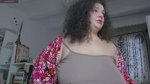 Snapshot of bohobabelexy chatting on November 29, 2025, 9:01 am BohoBabeLaxy online show from November 29, 2025, 9:01 am