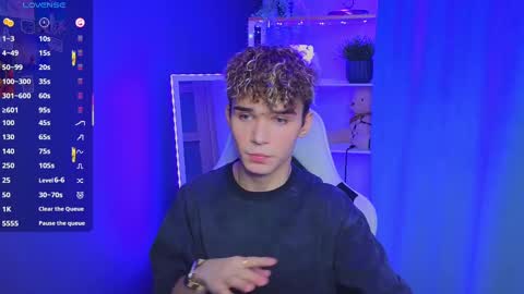 ALEXPVT IS OPEN online show from March 6, 2025, 7:10 pm