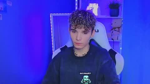 ALEXPVT IS OPEN online show from March 8, 2025, 7:42 pm