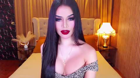 bombshellanita online show from October 5, 2025, 6:06 pm