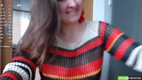 Luthien online show from February 18, 2025, 11:33 am