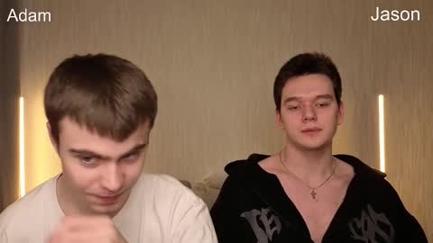 Snapshot of bonaqua_ chatting on February 6, 2026, 4:39 am AdamJasonPVT IS OPEN online show from February 6, 2026, 4:39 am