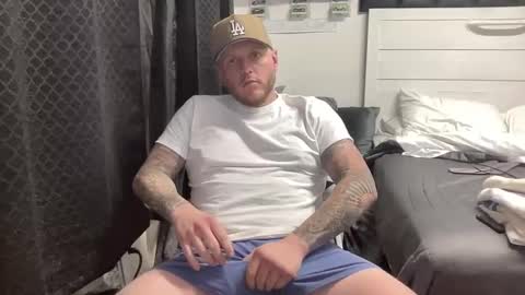 boner4you1994 online show from October 10, 2025, 4:00 am