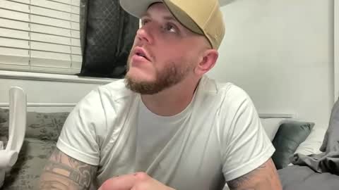 boner4you1994 online show from October 19, 2025, 9:54 am