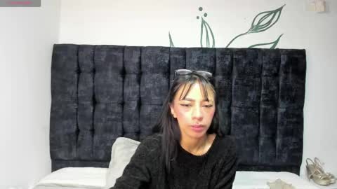 BONIE WILLS online show from April 22, 2026, 12:39 pm