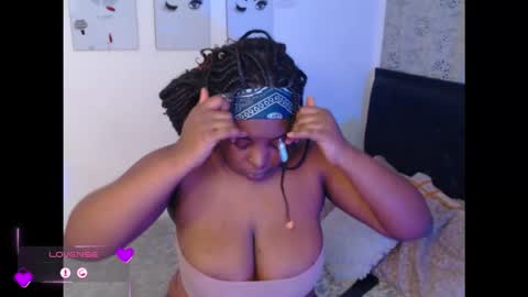 bonnie online show from November 11, 2025, 10:15 am