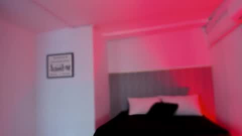 Bonnie  online show from October 17, 2025, 11:35 am