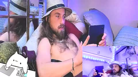 Bonnie and Clyde online show from November 20, 2025, 9:09 am