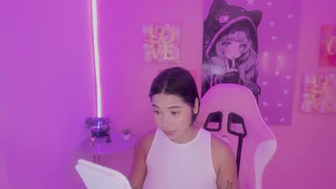 Bonnie online show from January 18, 2025, 11:11 am