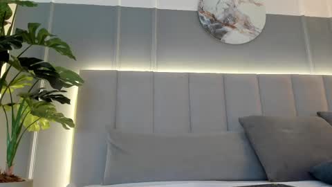 Bonnie online show from February 10, 2025, 2:19 am